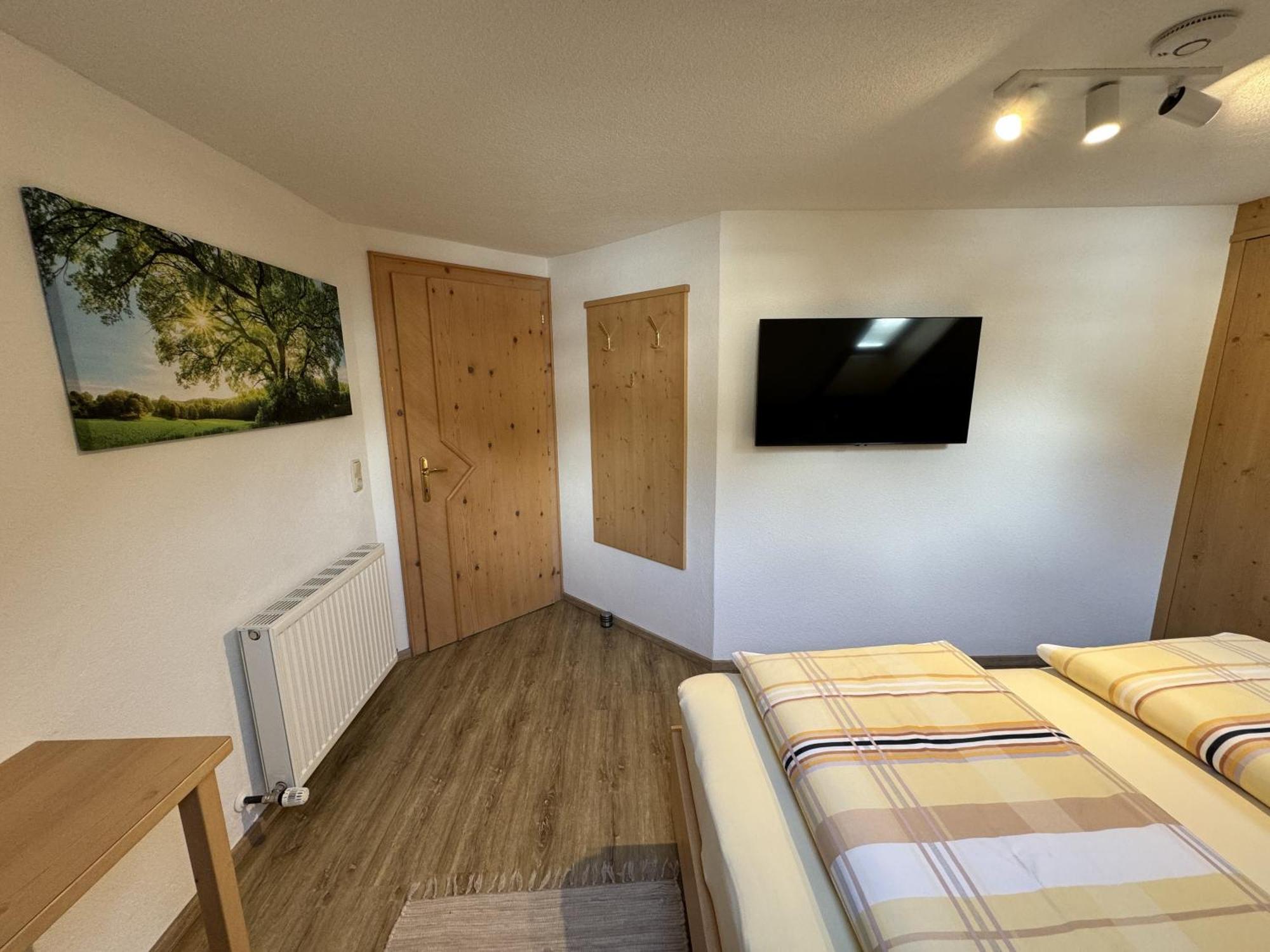 Апартаменты Haus St. Bernard Петной-ам-Арльберг Экстерьер фото