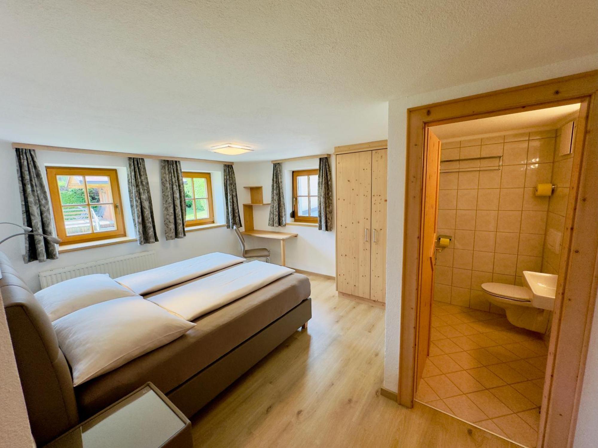 Апартаменты Haus St. Bernard Петной-ам-Арльберг Экстерьер фото